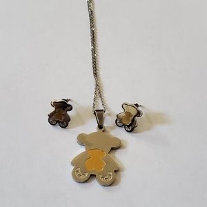 Teddy Bear Earings and Necklace